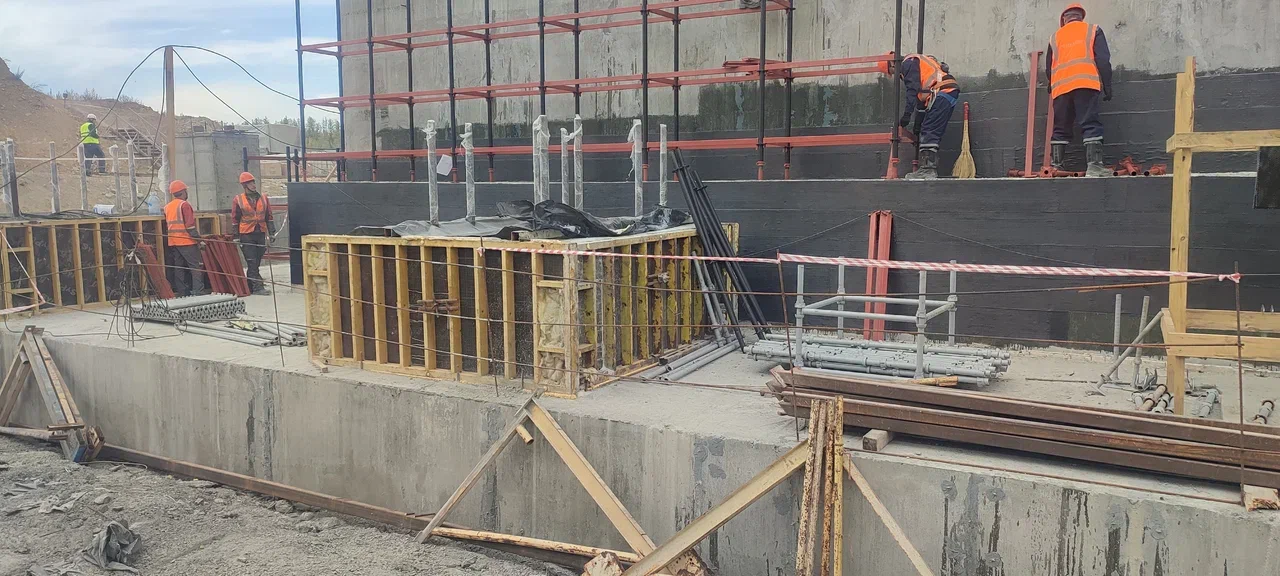 High-Pressure Grinding Roll (HPGR) Installation (Grinding Section Upgrade at the Bystrinsky GOK Processing Plant)